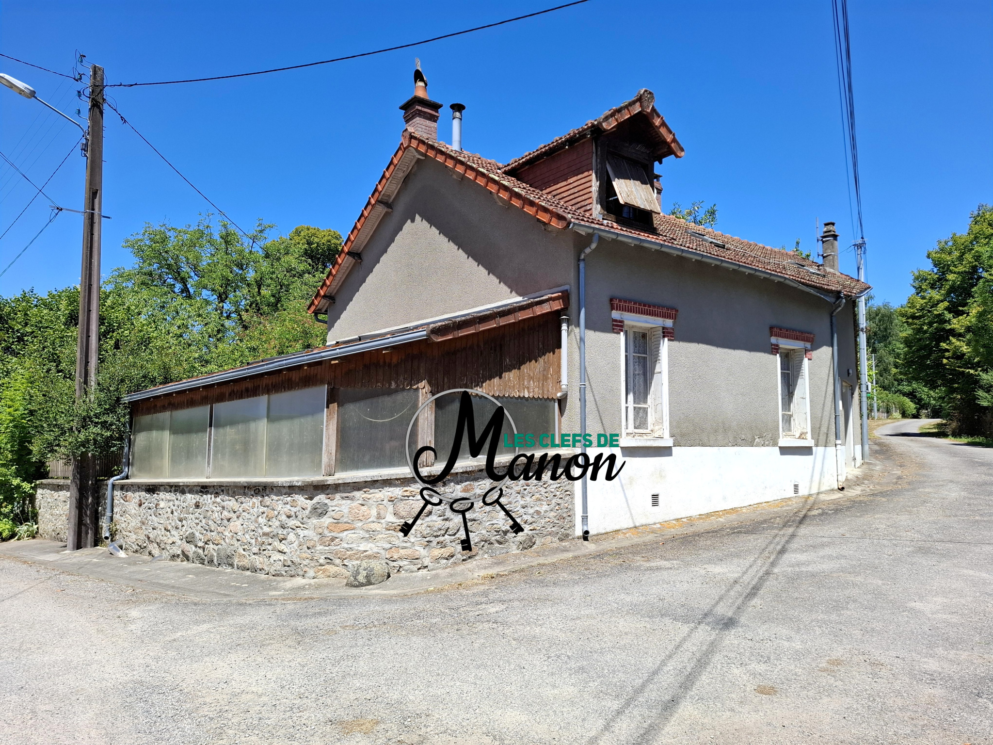 Maison 3 chambres avec terrain et garage attenant à SAINT SU